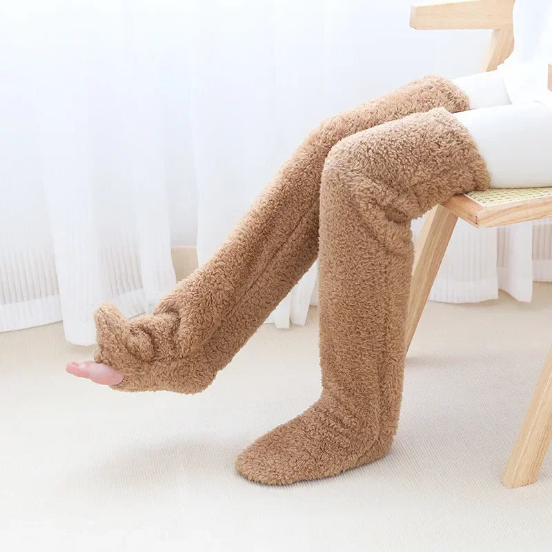 Chaussettes Hautes Fluffy Teddy – Ultra Douces et Confort Cocooning pour des Jambes protégées du froid